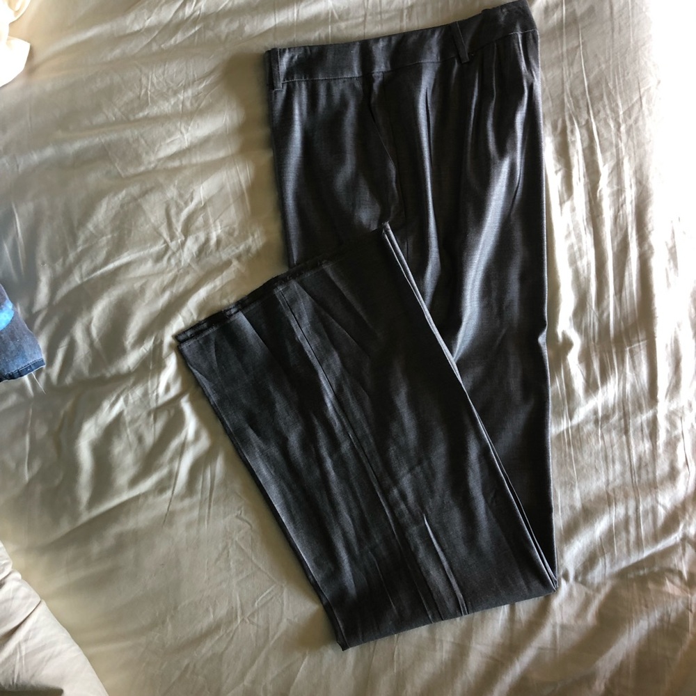 Sz 16 St. John Annabel slacks pants grey unhemmed